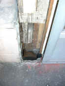 Stud pocket in concrete (642912 bytes)